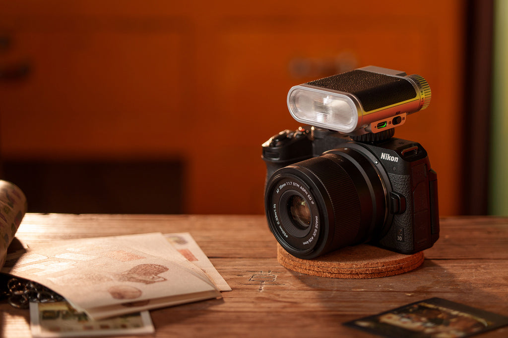 Bljeskalica fotoaparata u retro stilu